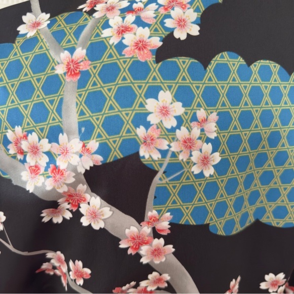 Ichiban Japanese Satin Kimono - Picture 13 of 15